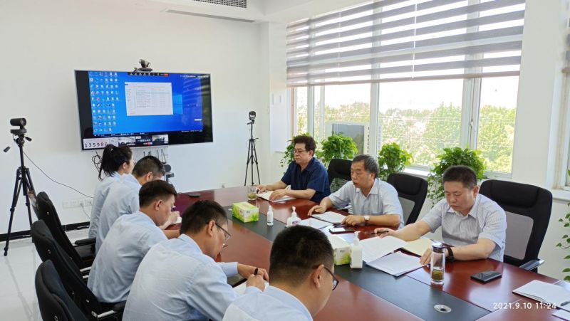 
				   
					黃河同力、騰躍同力黨委召開9月份支部書記例會  布置開展“大干四個月 沖刺年目標(biāo)”主題黨日活動
				 